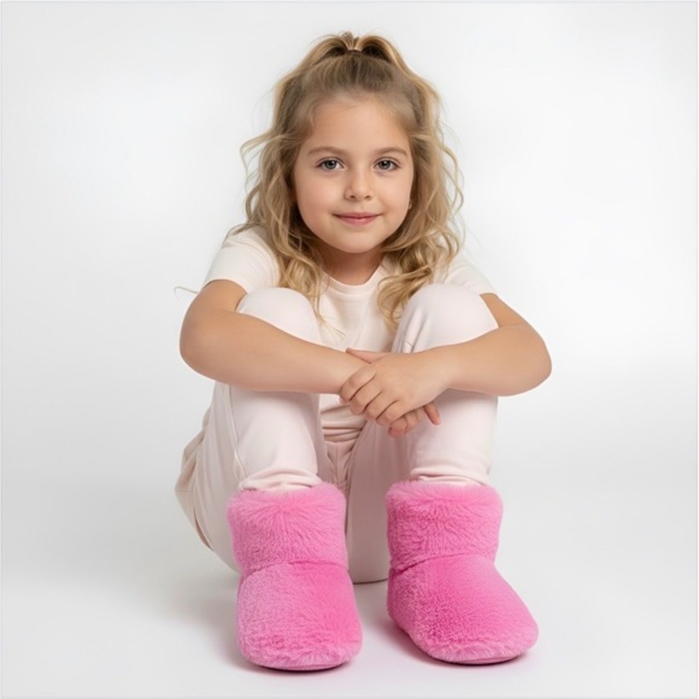 Kids‎ Cozy Pink Fuzzy Boot Slippers Size L 9-10